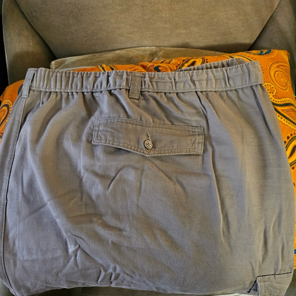 Men’s 8XL Tan Cargo Shorts with Elastic Waistband